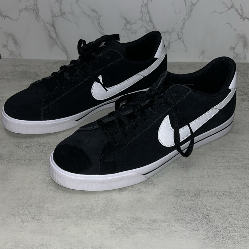 MENS Black and White Suede Nike - Picture 10 of 12